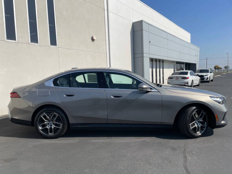 2026 BMW i5 eDrive40