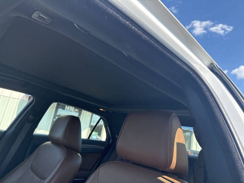 2018 Chrysler 300 C