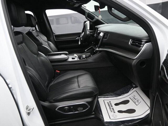 2023 Jeep Wagoneer L Series II