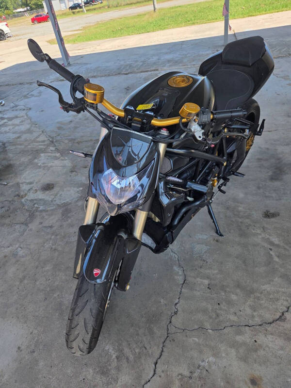 2012 Ducati Streetfighter 848