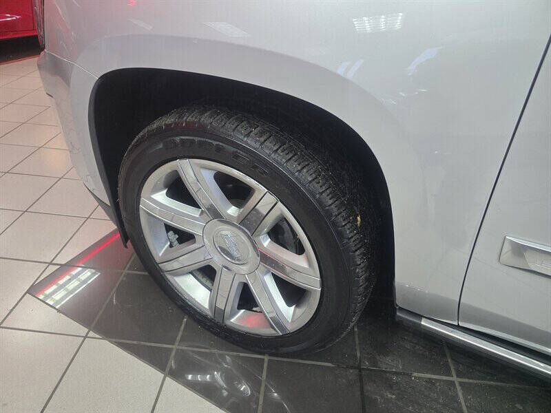 2017 Cadillac Escalade ESV Premium Luxury