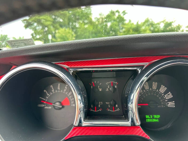 2005 Ford Mustang GT Premium