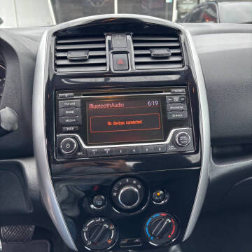 2017 Nissan Versa Note SV