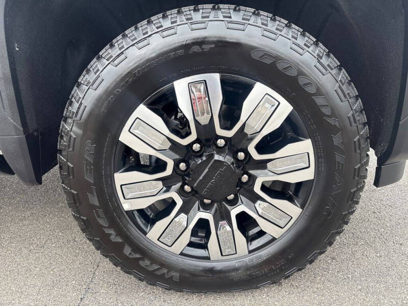 2025 GMC Sierra 2500HD