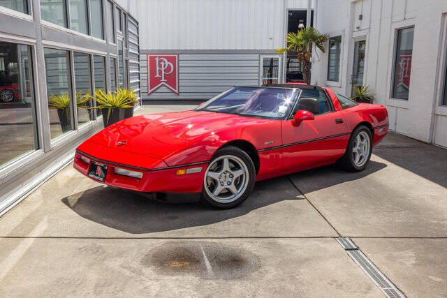 1990 Chevrolet Corvette 3