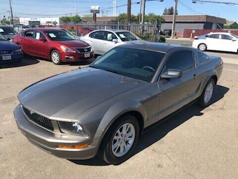2005 Ford Mustang for sale at Lifetime Motors AUTO in Sacramento CA