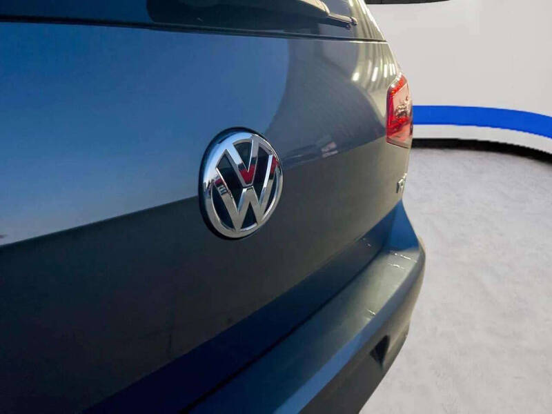 2015 Volkswagen Golf TSI S