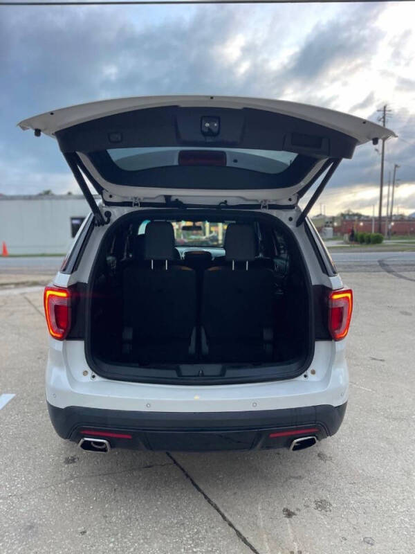 2016 Ford Explorer Sport