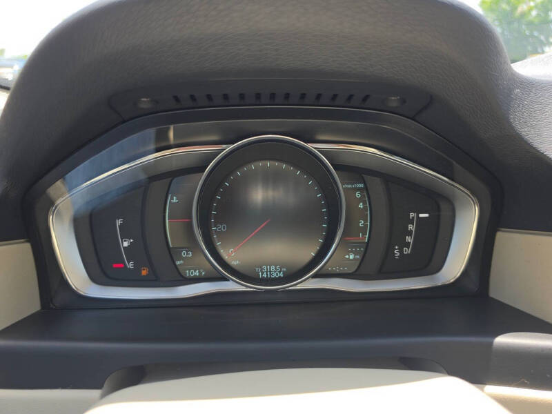 2014 Volvo XC70 3.2 Premier Plus