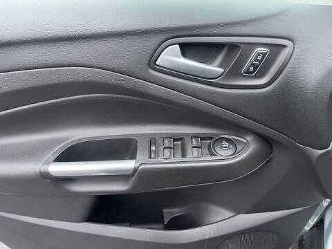 2013 Ford C-MAX Hybrid SE