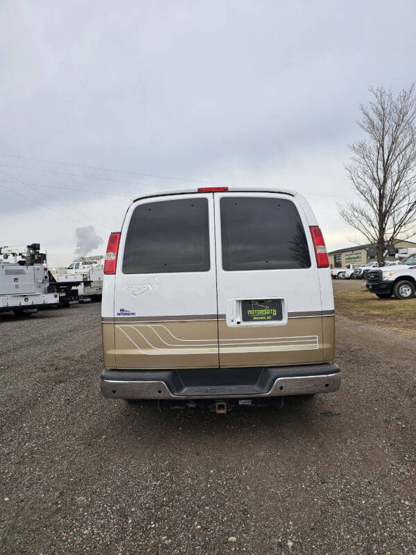 2013 Chevrolet Express Van 1500