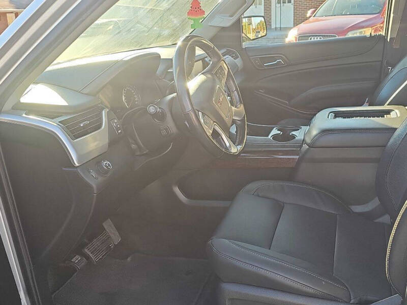 2017 GMC Yukon SLT