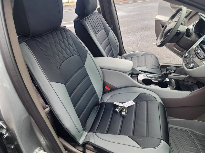 2025 Chevrolet Malibu LS