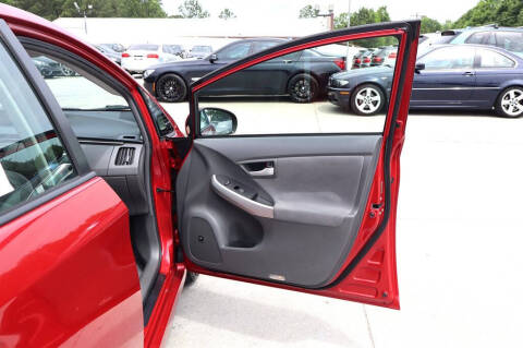 2010 Toyota Prius III