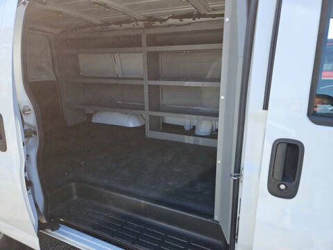 2021 Chevrolet Express 2500