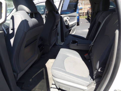 2012 Chevrolet Traverse LS
