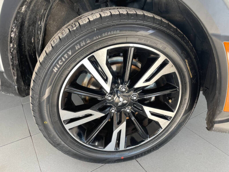 2025 Mitsubishi Eclipse Cross SE