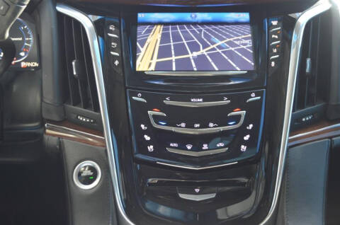 2015 Cadillac Escalade Luxury