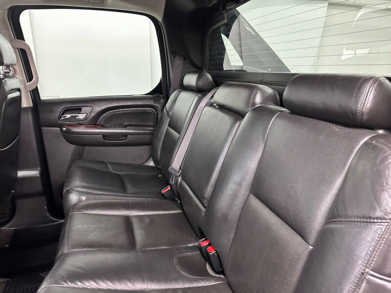 2010 Cadillac Escalade EXT Premium