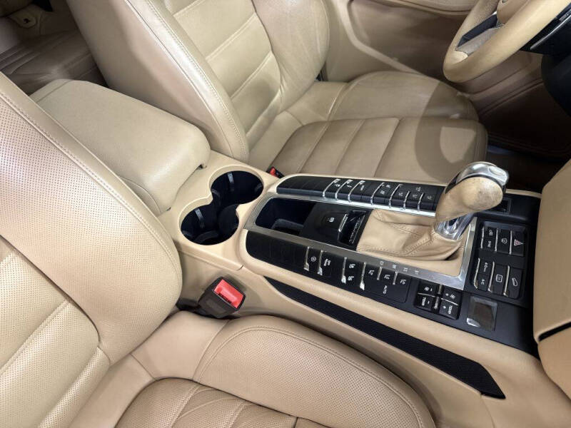 2015 Porsche Macan S