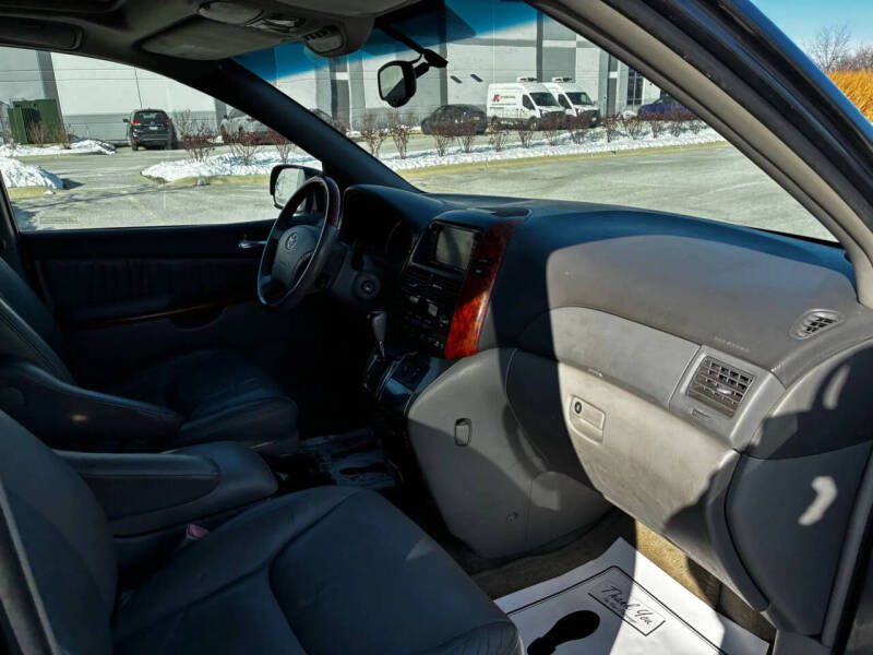 2006 Toyota Sienna XLE Limited 7 Passenger