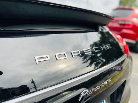 2011 Porsche Panamera