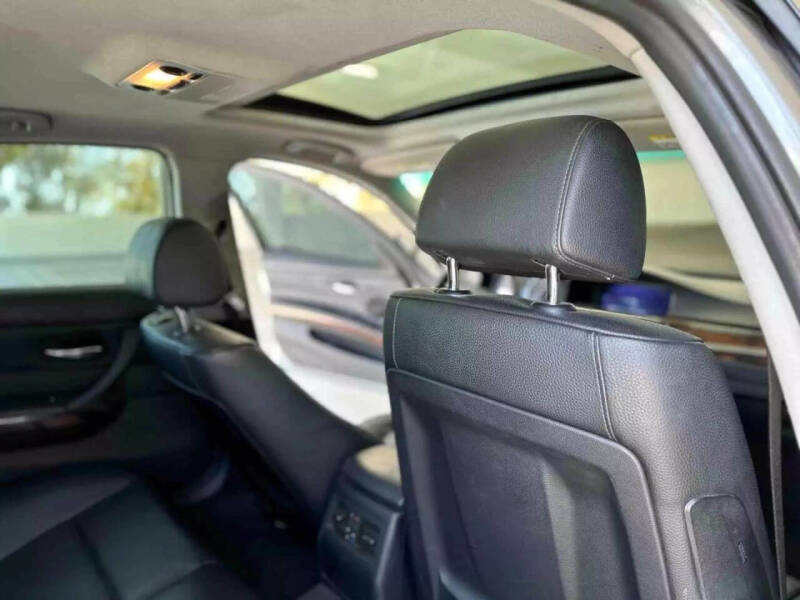 2011 BMW 3 Series 335i