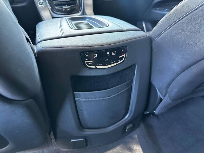 2020 Cadillac Escalade ESV Luxury