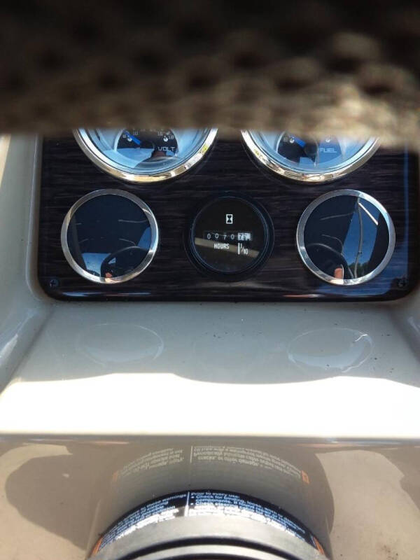 2023 Sylvan Mirage 820