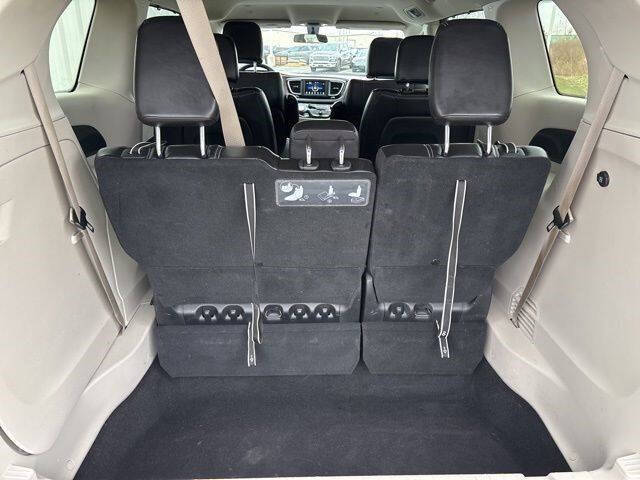 2020 Chrysler Voyager LXi