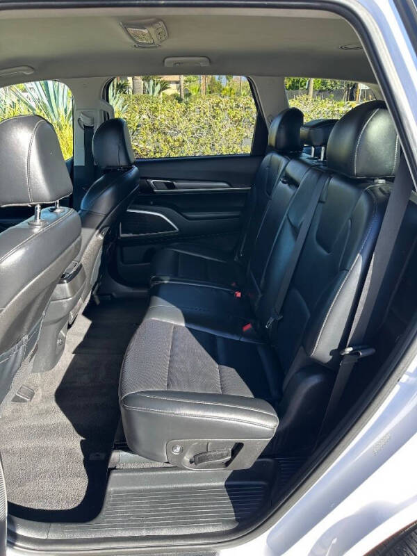 2022 Kia Telluride LX