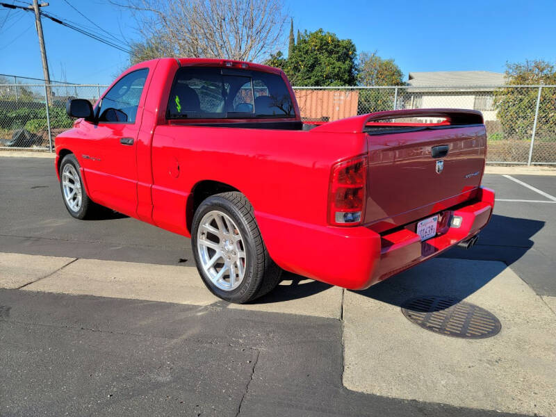 2005 Dodge Ram 1500 SRT-10