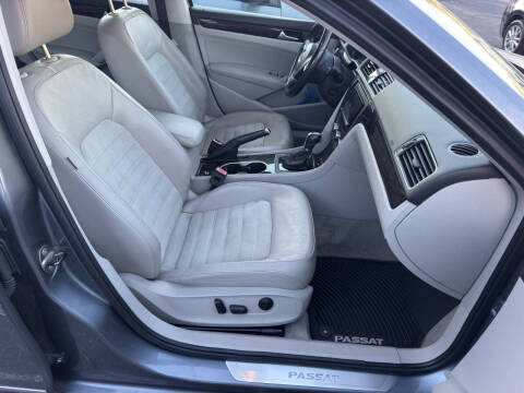 2014 Volkswagen Passat 2.0L TDI SEL Premium