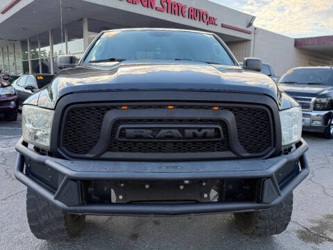 2017 RAM 1500 SLT