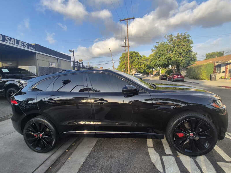 2017 Jaguar F-PACE S