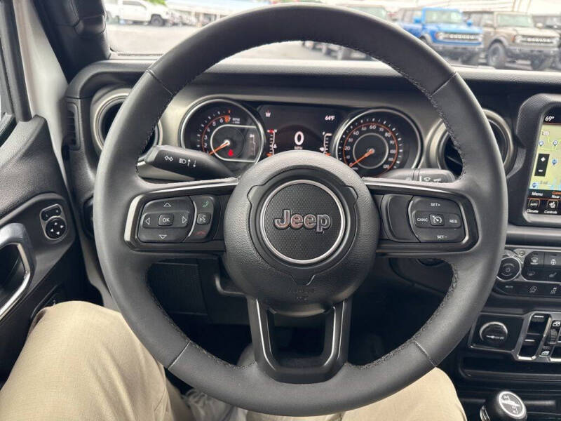 2023 Jeep Gladiator Willys