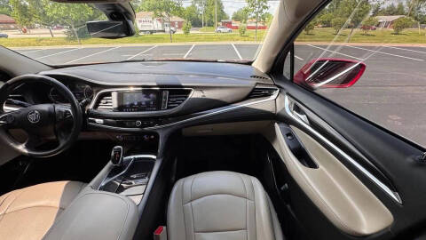 2020 Buick Enclave Essence