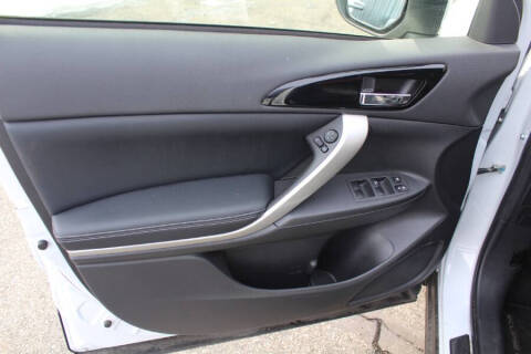 2023 Mitsubishi Eclipse Cross SE