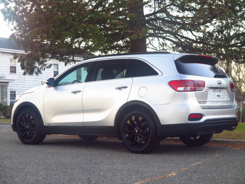 2019 Kia Sorento LX V6