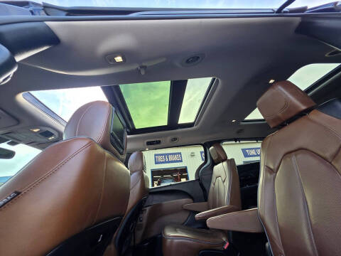 2017 Chrysler Pacifica Limited