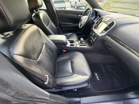 2013 Chrysler 300 C
