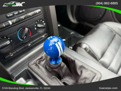 2006 Ford Mustang GT Deluxe