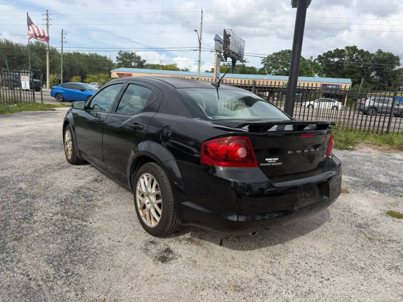 2014 Dodge Avenger