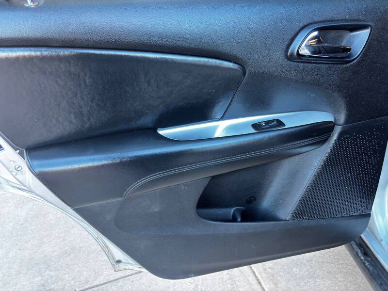 2012 Dodge Journey SXT