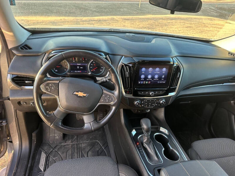 2021 Chevrolet Traverse LT Cloth