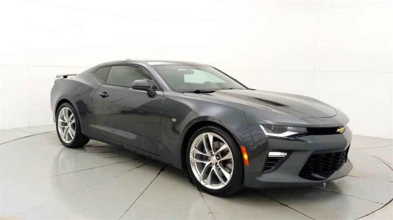 Used 2018 Chevrolet Camaro 2SS with VIN 1G1FG1R78J0139279 for sale in North Olmsted, OH