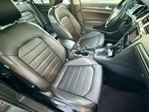 2015 Volkswagen Golf SportWagen TSI SEL