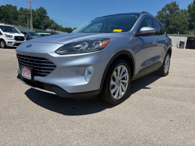 2022 Ford Escape Titanium
