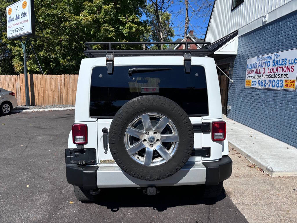 2013 Jeep Wrangler Unlimited for sale at Michael Johnson @ Allens Auto Sales Hopkinsville in Hopkinsville, KY