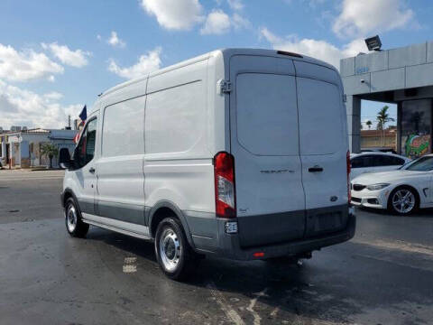 2015 Ford Transit 150